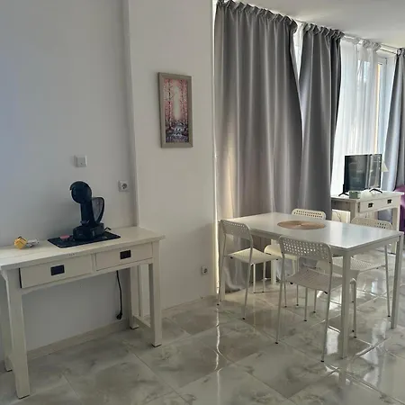 Oazis Sea View شقة رافدا