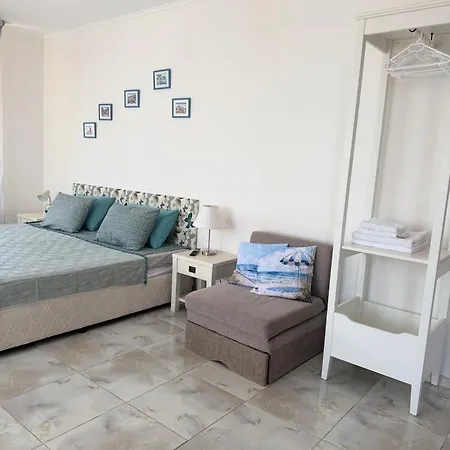 Apartment Oazis Sea View *
