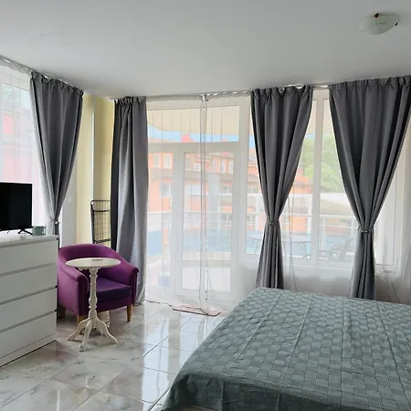 Oazis Sea View Apartment *